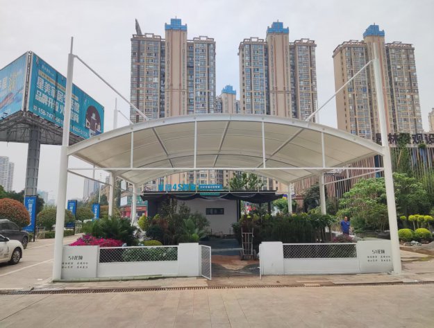 高碑店膜結(jié)構(gòu)遮陽棚